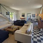 8 Pieces Avec Piscine Privee Et Vue A - Fr-1-780-11 Βίλα *