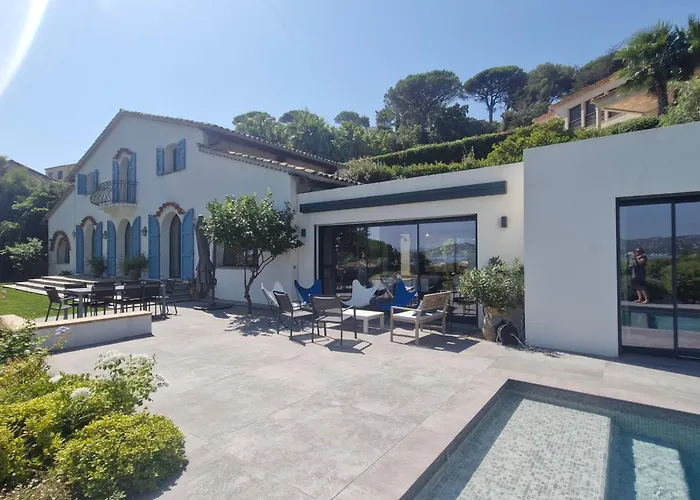 8 Pieces Avec Piscine Privee Et Vue A - Fr-1-780-11 Вілла Сент-Максім