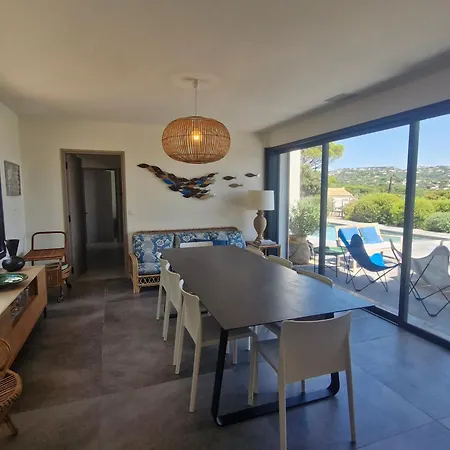 8 Pièces Avec Piscine Privée Et Vue à - Fr-1-780-11 Villa Sainte-Maxime