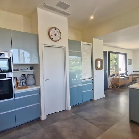 8 Pieces Avec Piscine Privee Et Vue A - Fr-1-780-11 * Sainte-Maxime