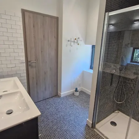 8 Pieces Avec Piscine Privee Et Vue A - Fr-1-780-11 Villa