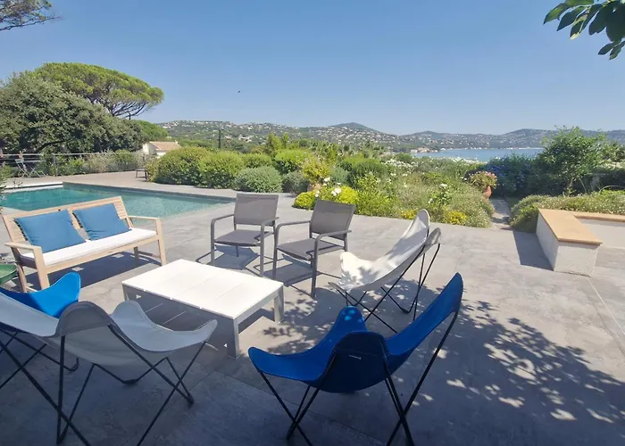 빌라 8 Pieces Avec Piscine Privee Et Vue A - Fr-1-780-11 *